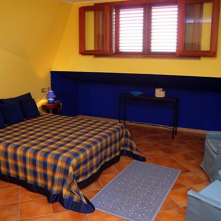 Bb Doliahouse Bed & Breakfast Dolianova Room photo