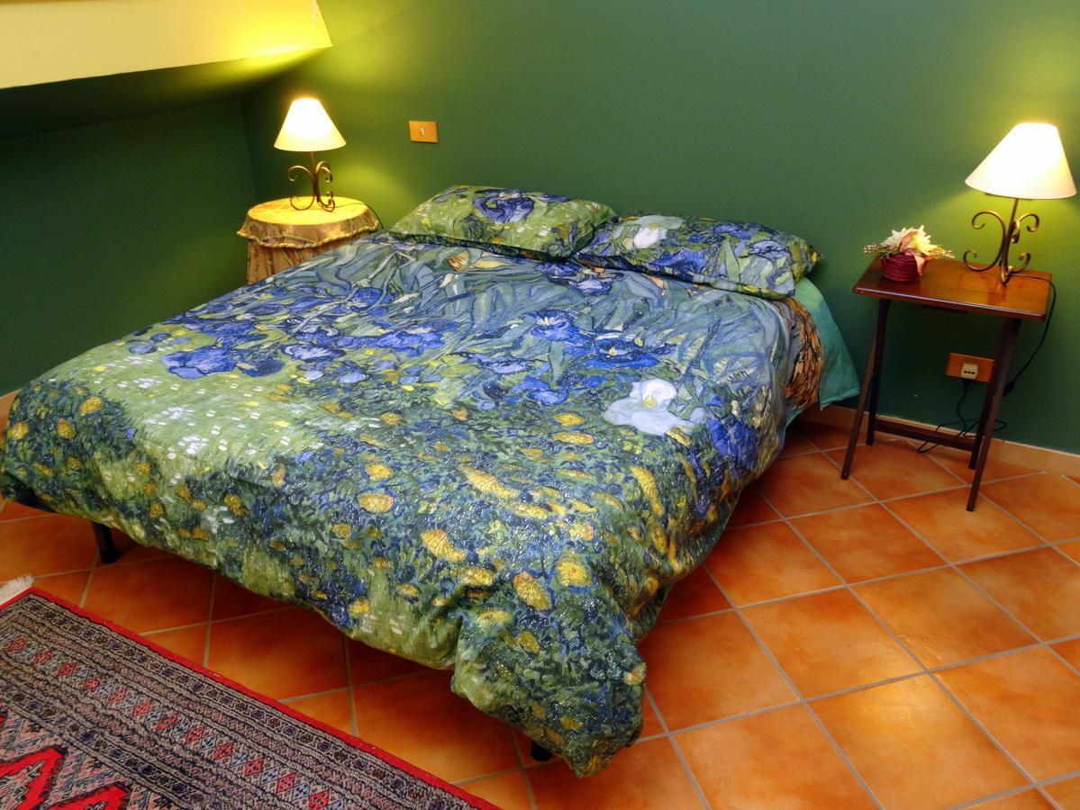 Bb Doliahouse Bed & Breakfast Dolianova Room photo